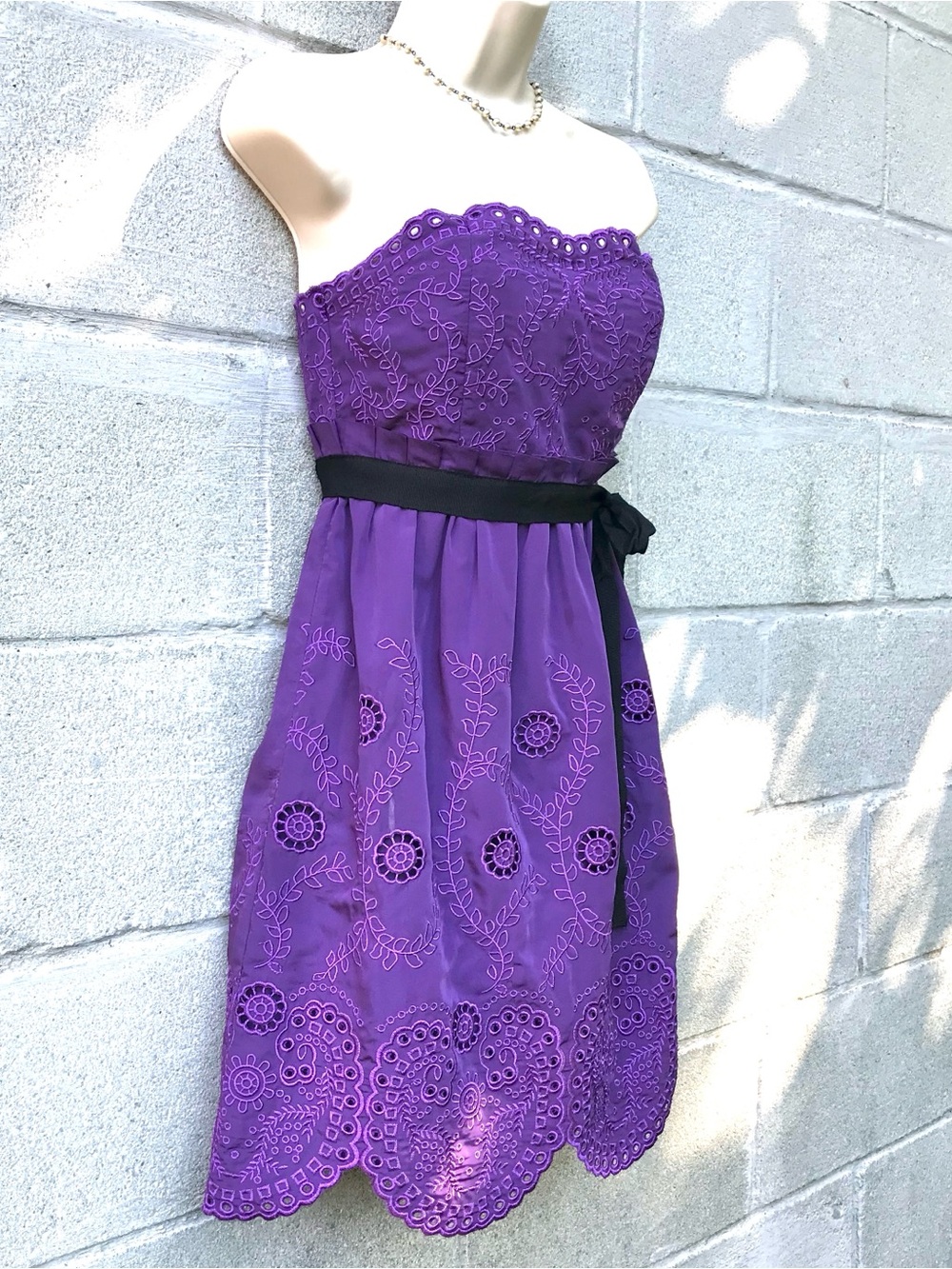 MINUET Purple Violet New With Tag Strapless Eyelet Party Dress Size Small NWT - Picture 16 of 16